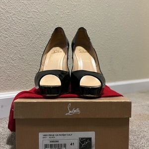 Christian Louboutin Very Prive Patent